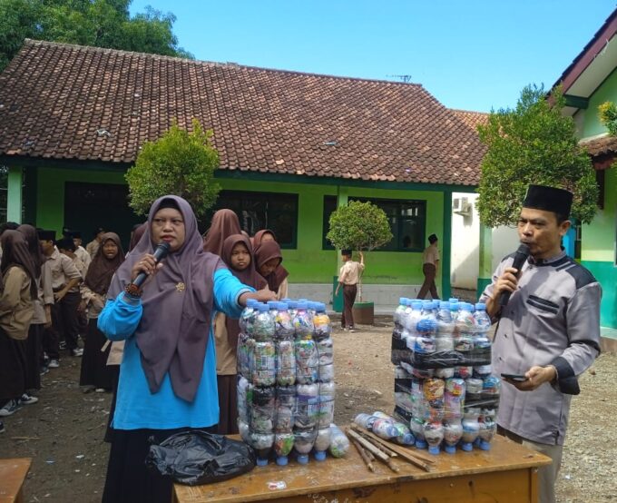 Menjaga Bumi Kita: Proyek Konservasi Lingkungan oleh Siswa Sekolah